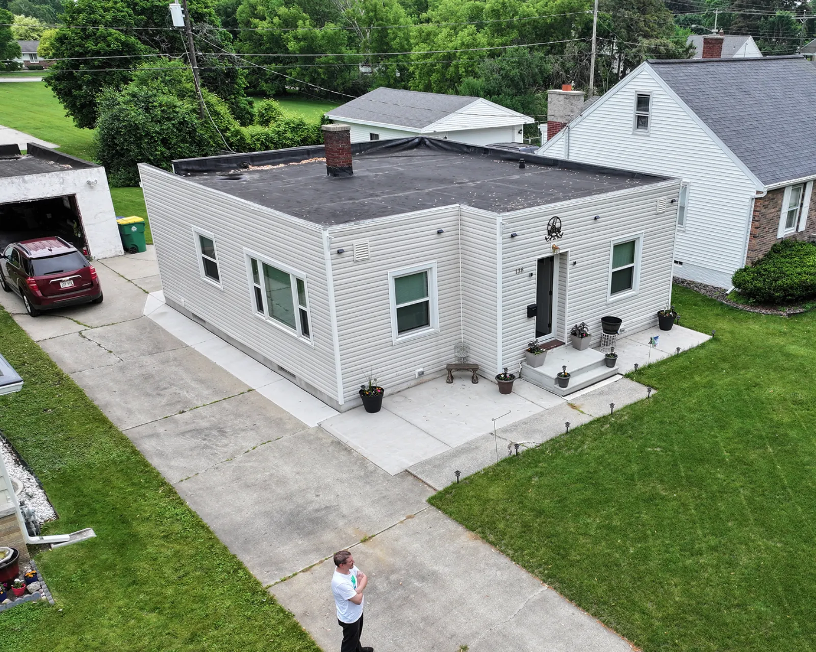 Roofing project before 3 Brothers Construction started